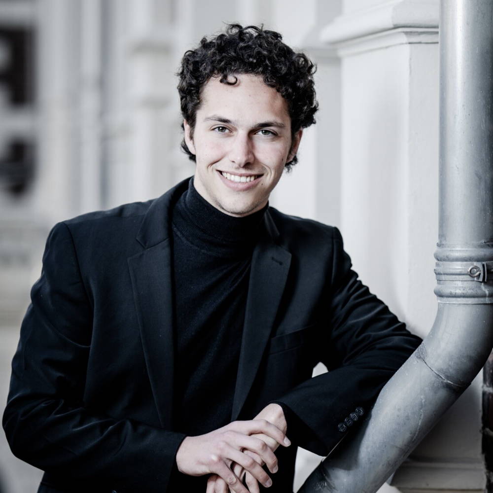 Nikola Meeuwsen | Bösendorfer Piano Series